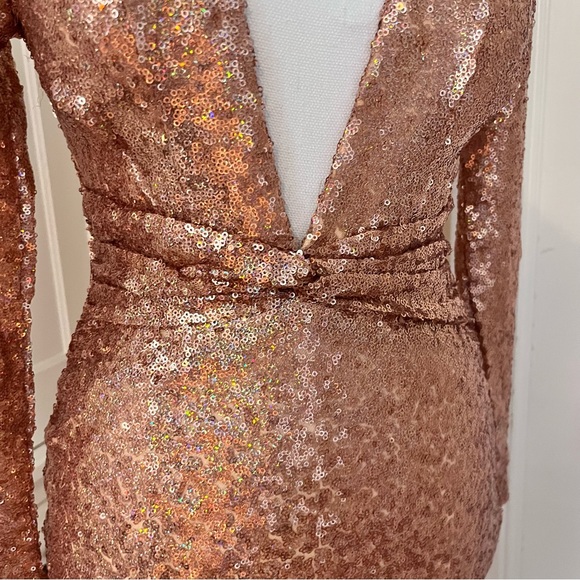 Rose Gold Sequin Cocktail dress plunging v neck sleeves - Picture 6 of 14